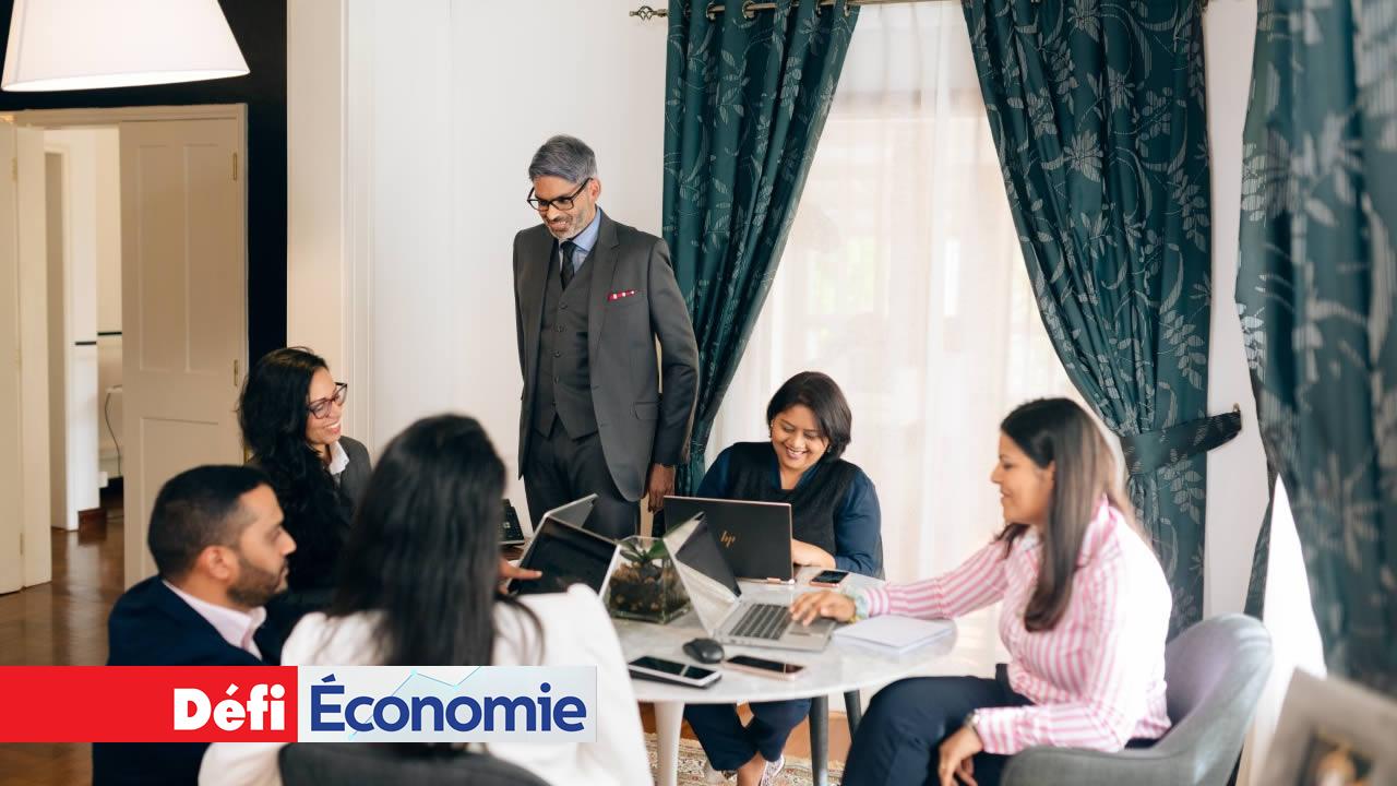 50 % des employés de Capital Horizons sont des femmes.